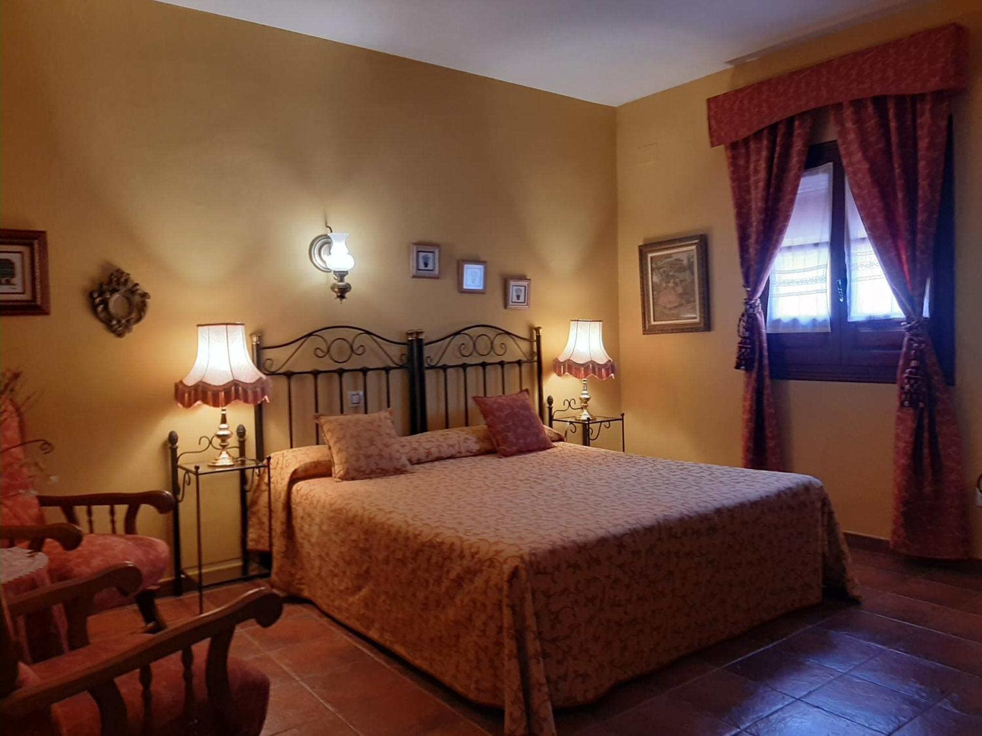 Hotel Rural Posada Los Caballeros Almagro Room photo